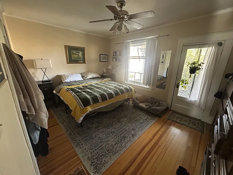 655 N Corona St — Photo 9