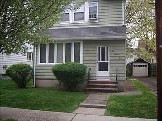 1st image of 271 De Witt Ave