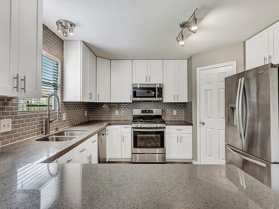 1st image of 2880 Lost Cove Ct