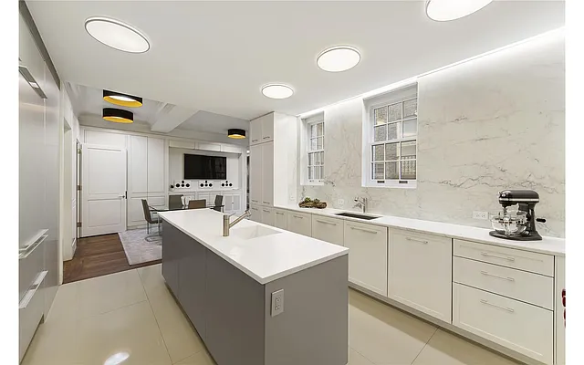 Rented by Douglas Elliman | media 21