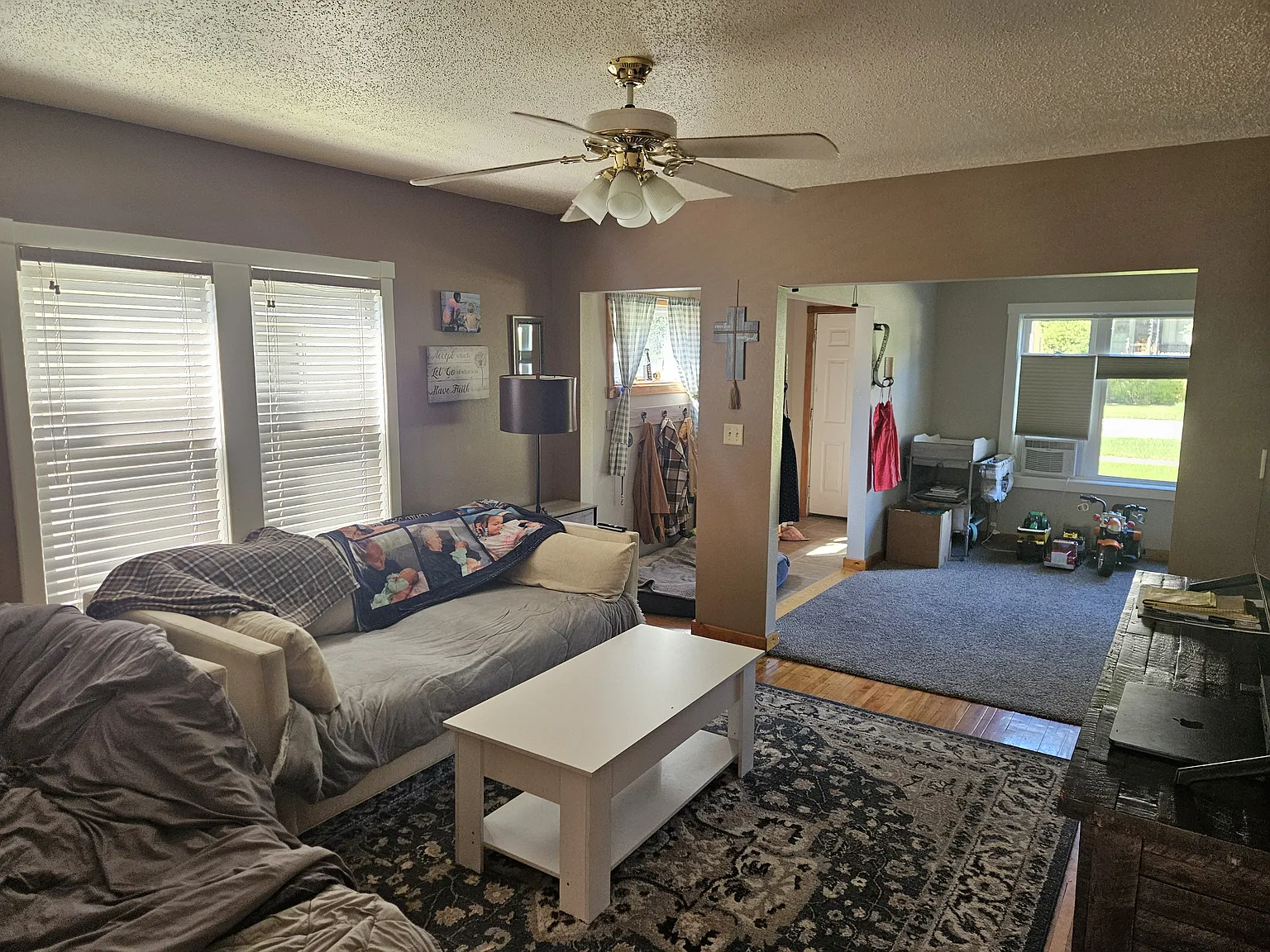 3 bed, 1200 sqft, $1,600 — Photo 4