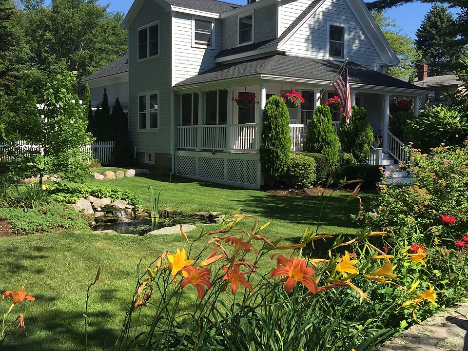 1st image of 16 Stockholm Ave