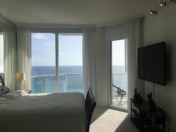2nd image of 16445 Collins Ave #Os15b