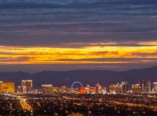 4 Meadowhawk Ln, Las Vegas, NV 89135