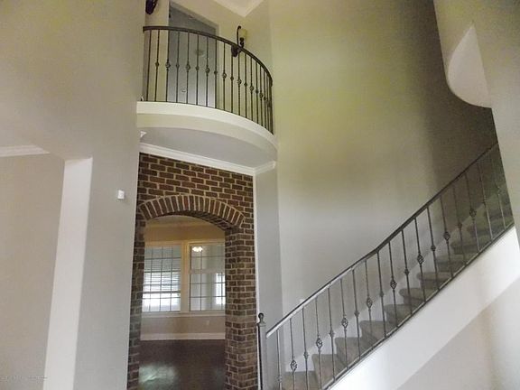 3rd image of 13616 Whispering Pines Dr
