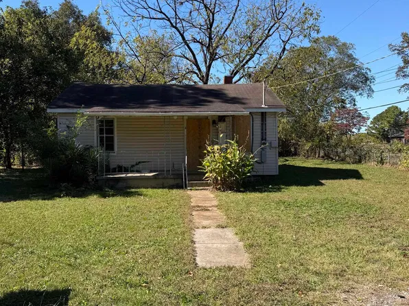 2517 Huntsville St NW, Huntsville, AL 35811