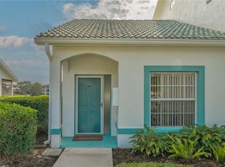 6556 Fairway Gardens Dr, Bradenton, FL 34203