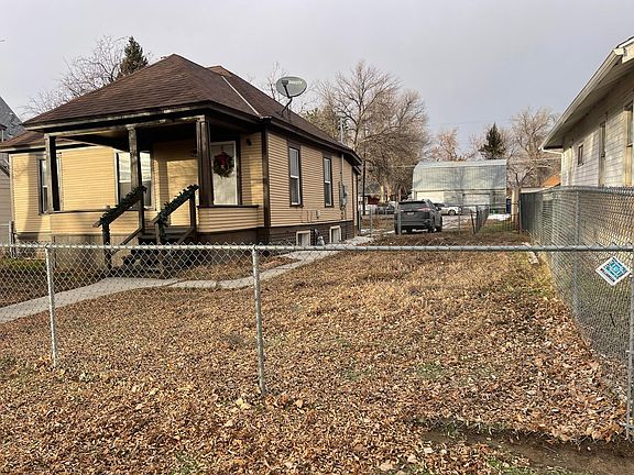2nd image of 313 8th Ave S