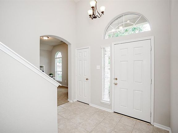 2nd image of 2155 Auburn Vale St