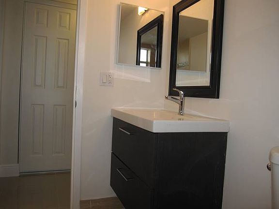 5th image of 8301 Sands Point Blvd #000