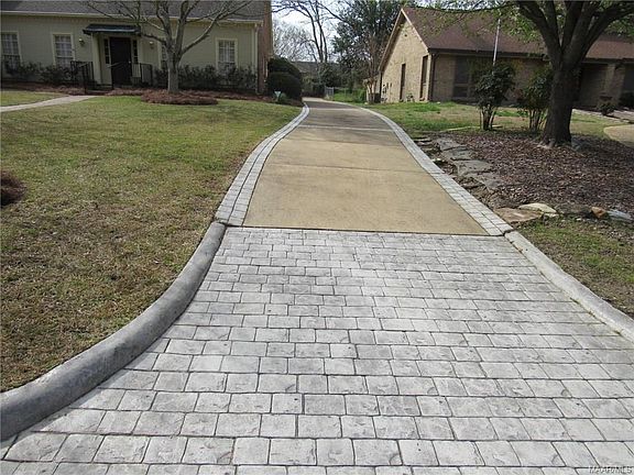 3rd image of 2146 Bowen Dr
