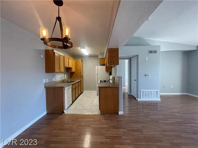 3318 N Decatur Blvd #2110 — Photo 5