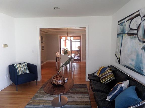 5th image of 1445 N Folkstone Ct