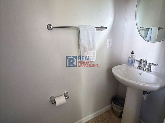 3rd image of 2800 Ridge View Ct