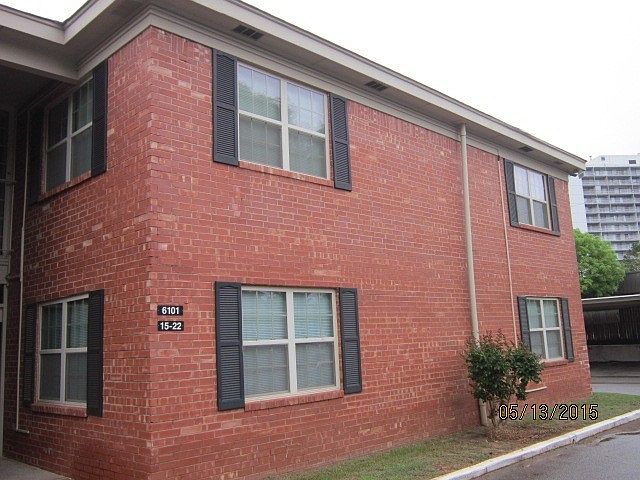 1st image of 6101 N Brookline Ave APT 16