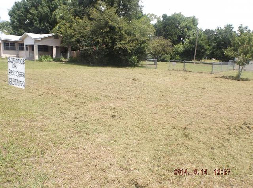 2nd image of 0 Avenue D NW