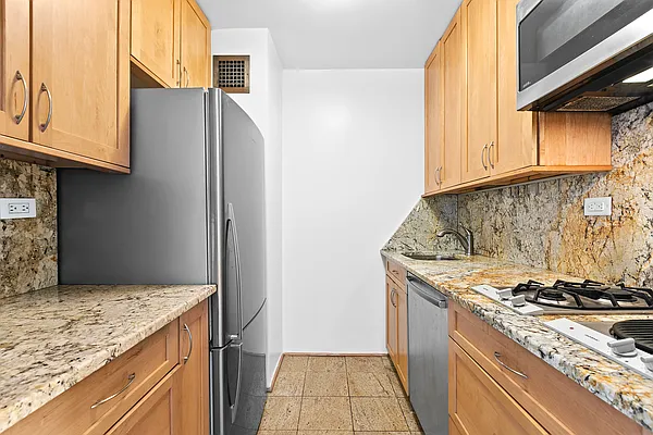 Sold by Compass | media 4
