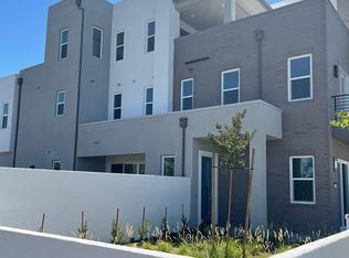 217 Novel, Irvine, CA 92618