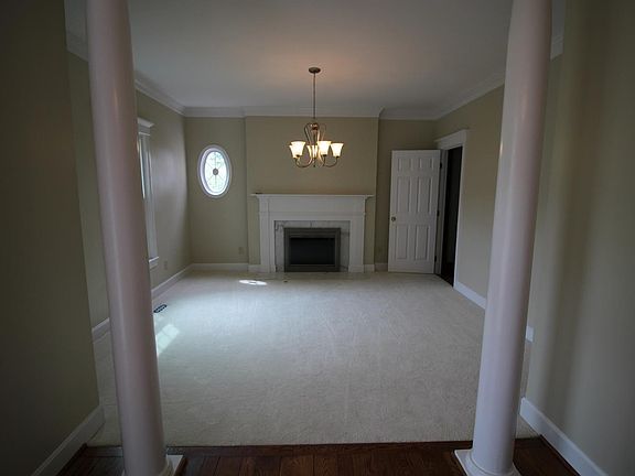 5th image of 8415 Heritage Dr