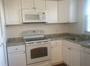 824 Derwyn Rd #B, Drexel Hill, PA 19026