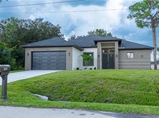 2517 39th St W, Lehigh Acres, FL 33971