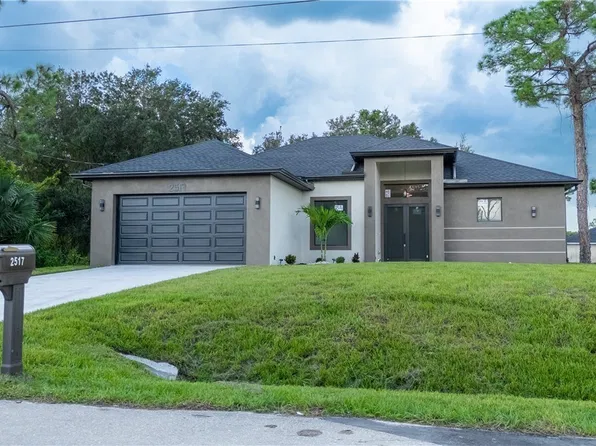 2517 39th St W, Lehigh Acres, FL 33971