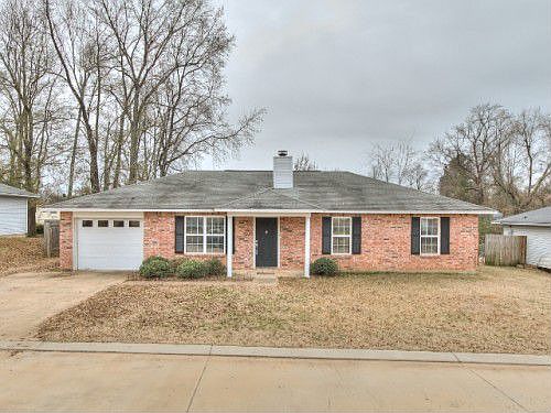 1st image of 7433 Pecanwood Ln