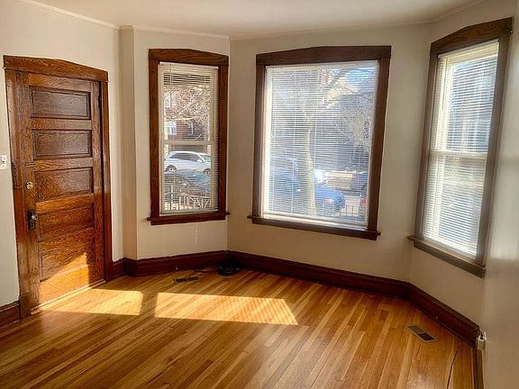 2nd image of 3728 N Spaulding Ave #1