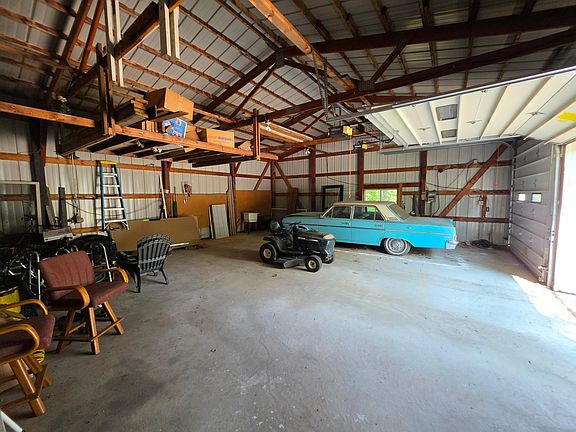 5th image of 14328 Hart Lake Rd