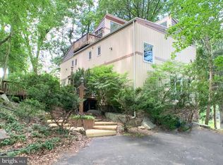 313 Greyhorse Rd, Willow Grove, PA 19090