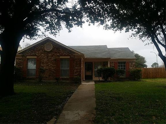 2nd image of 5400 Yaupon Dr