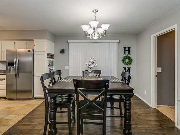 5th image of 2429 Murray Ct