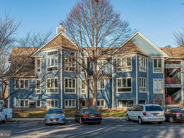 5006 Dorsey Hall Dr #B3 — Photo 12