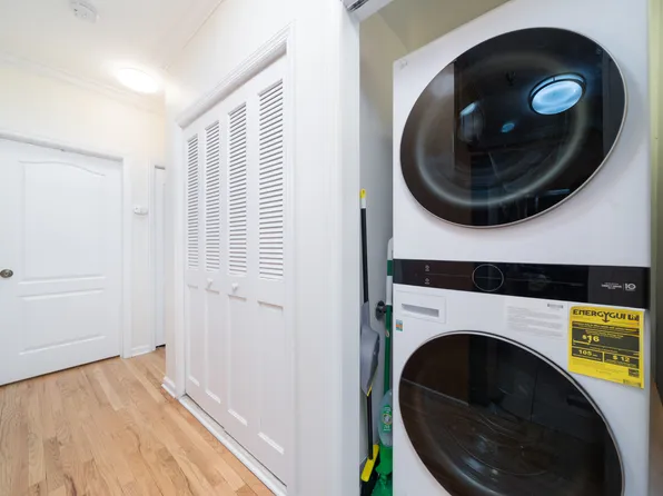 106 Washington Street image 13 of 14