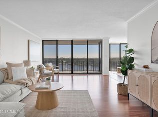 4401 Lakeside Dr APT 1204, Jacksonville, FL 32210