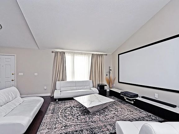 3rd image of 7545 Hyatts Ln
