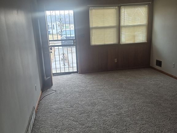 2nd image of 4630 Stonestreet Ave