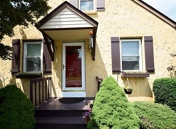 2nd image of 4426 Schlegel Ave