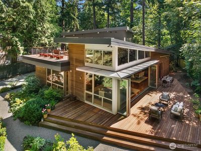 2716 107th Avenue SE, Beaux Arts, WA, 98004