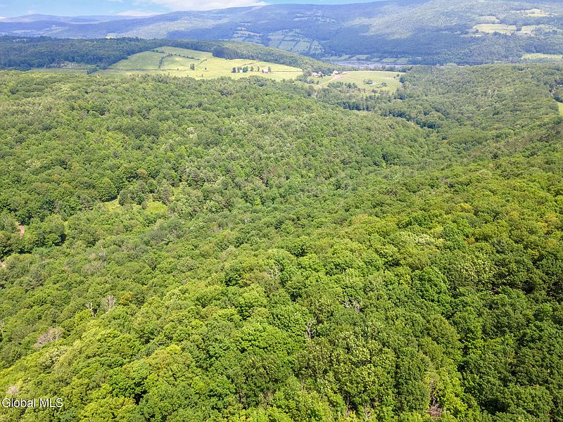 5th image of 255 Lassen Road