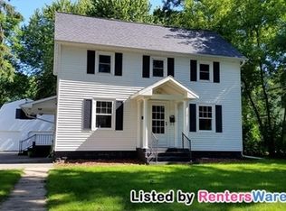 625 E 2nd St, New Richmond, WI 54017