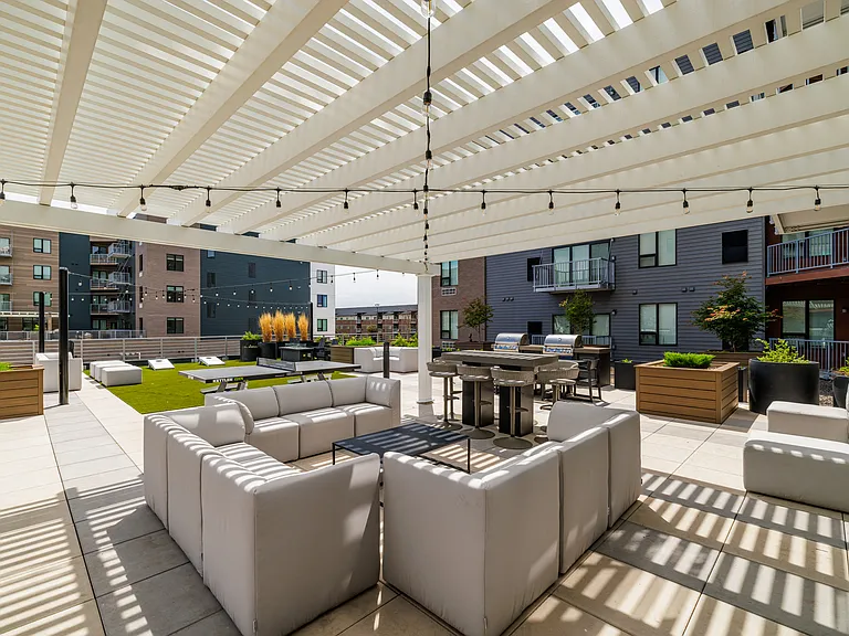 EagleRidge Plaza Residences — Photo 35