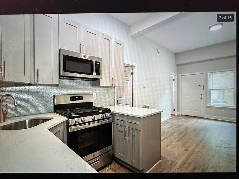 109 Willow Ave #1R — Photo 2