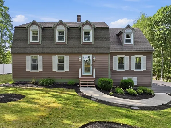 15 Sibley Rd, Ashburnham, MA 01430