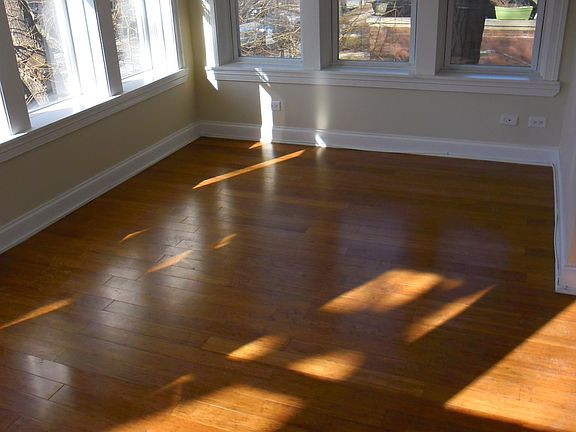 4th image of 4637 N Dover St APT 3