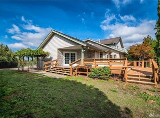 670 Beard Rd, Lynden, WA 98264