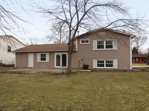 2nd image of 200 Hobble Bush Dr