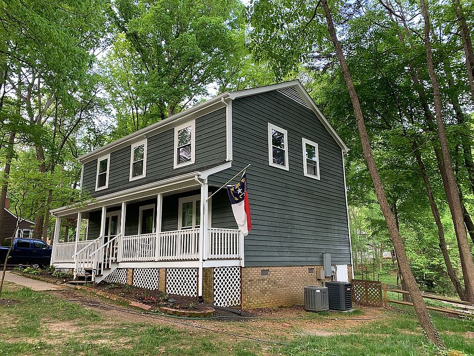 2nd image of 2523 Connemara Dr