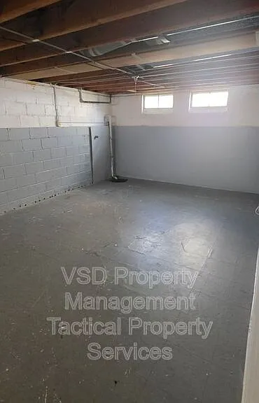 19268 Stafford Ave — Photo 5