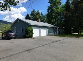 6872 N 15th St, Dalton Gardens, ID 83815